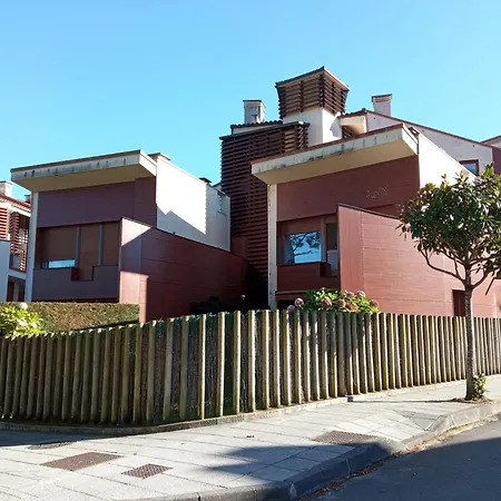 El Barco De Barro Apartment *