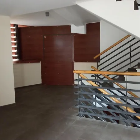 El Barco De Barro Apartment *